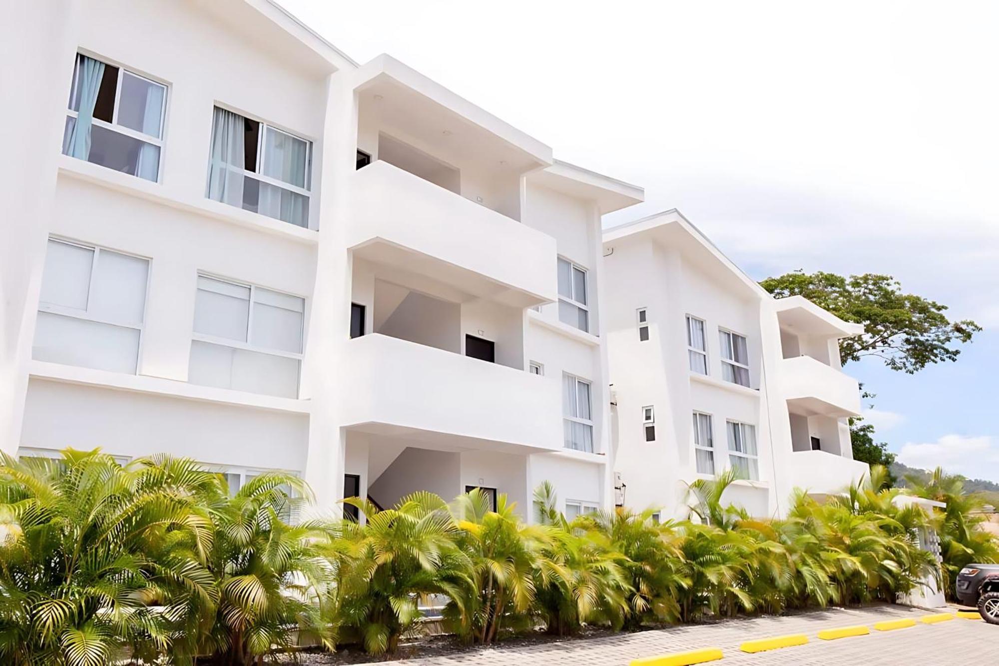 Modern 2Br Condo - Minutes From Jaco Beach - Prime Location Екстер'єр фото