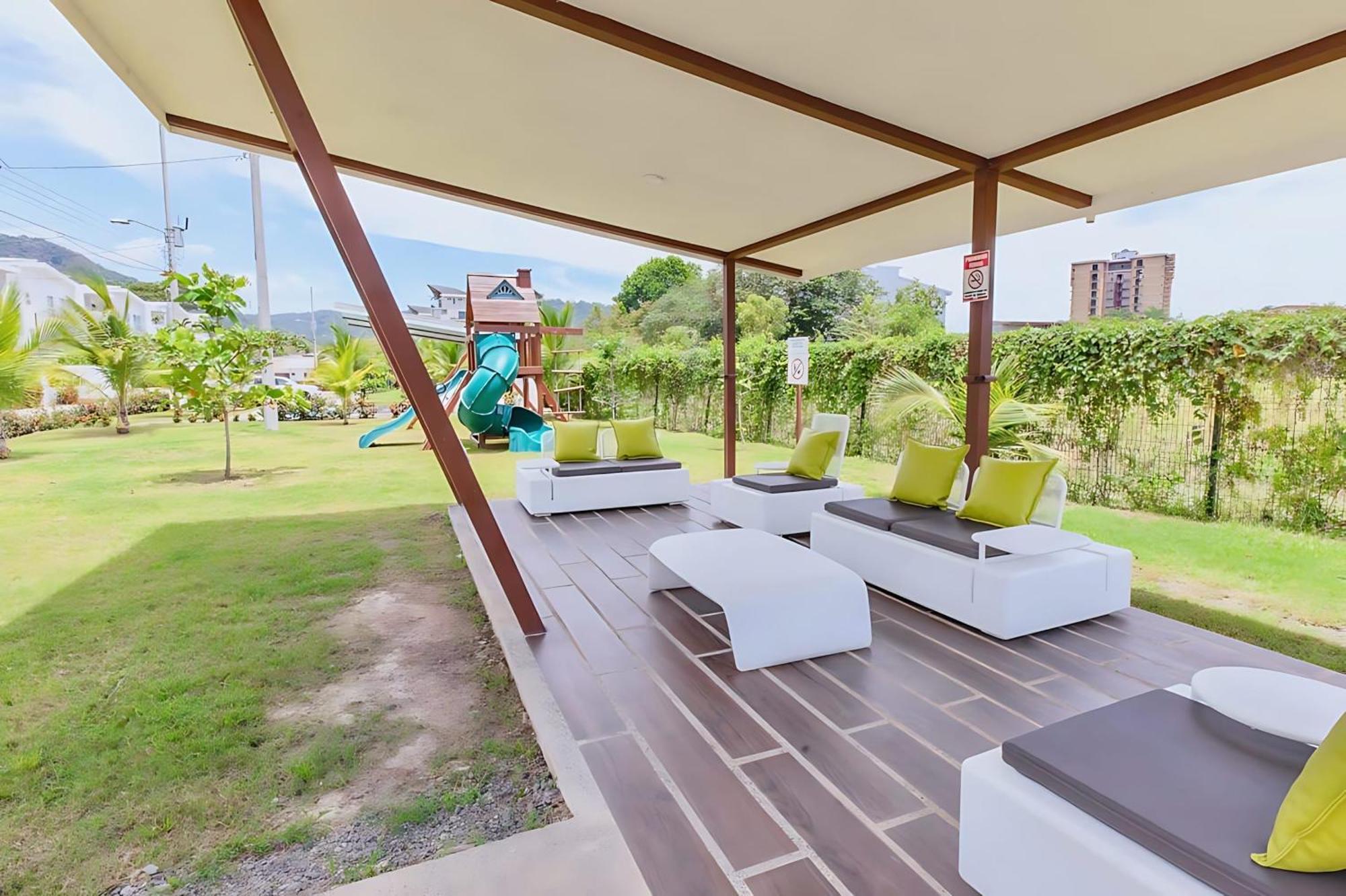 Modern 2Br Condo - Minutes From Jaco Beach - Prime Location Екстер'єр фото