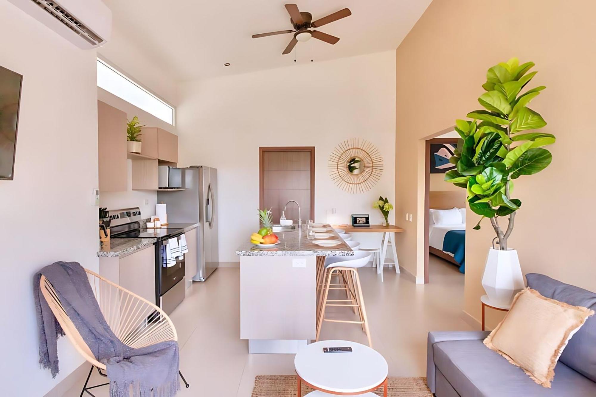 Modern 2Br Condo - Minutes From Jaco Beach - Prime Location Екстер'єр фото